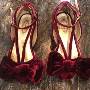 Joyfolie children size 11 heels